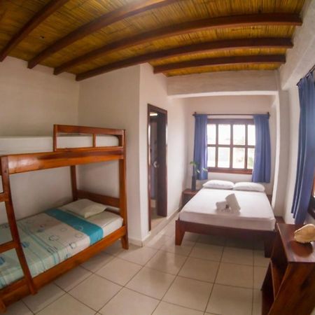 Cocoa Inn Hostal Canoa Exterior photo
